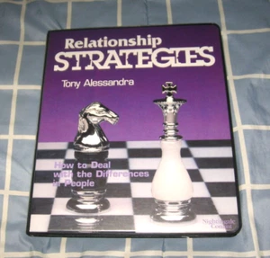 Rare Vintage Unused 6-Cassette Kit RELATIONSHIP STRATEGIES Tony Alessandra - Foto 1 di 2