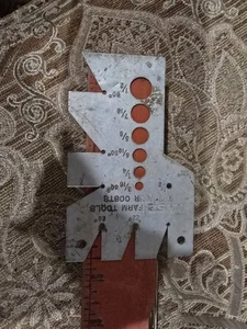 Vintage CASE FARM TOOLS Grinding Guide, Angle Measuring & Drill Size Tool - Picture 1 of 2