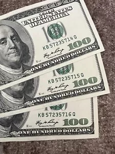 Crisp 2006 A 100$ Bills Sequential Order Of 3! Great Condition. Near Mint - Picture 1 of 3