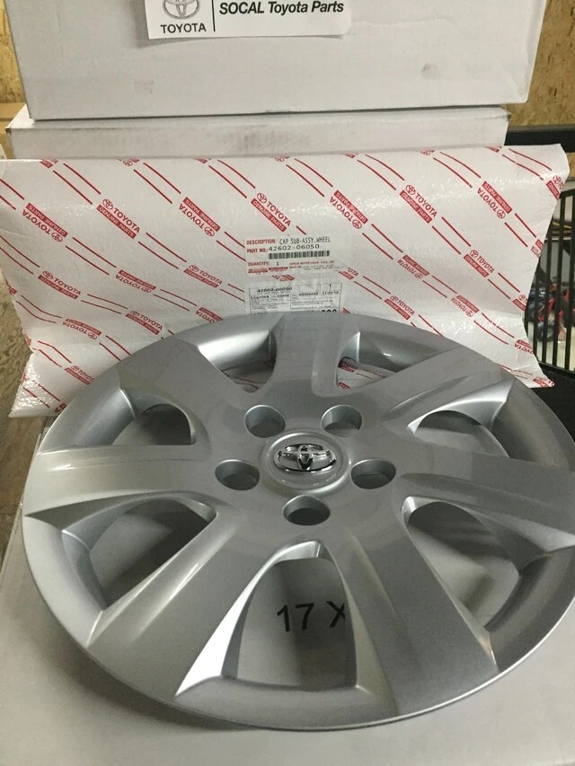 10-11 CAMRY Genuine Toyota Wheel Cover HUB CAP 42602-33130 - Imagem 1 de 1