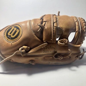 Wilson CBS75  Softball Glove Nylon Stitched Dual Hinge Strap Lock Made In Korea - Picture 1 of 8