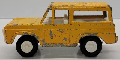 Juguete diecast vintage Tootsietoy 1970 amarillo Bronco Foto 1 de 4