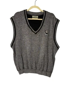 Guess Country Club Gray Sweater Vest Micky Mouse Golf Disney Embroidered Size XL - Picture 1 of 6