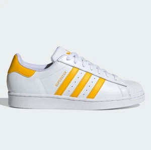 Adidas Superstar – Multi Size Men`s Casual Sneakers White Yellow IE9048 NEW - Picture 1 of 8