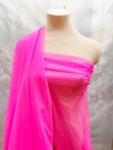 NYLON TRIKOT STOFF, 15 DEN CERISE ROSA TRANSPARENT, 60" BREIT ÜBERRÖCKE, RÜSCHEN - Bild 1 von 2