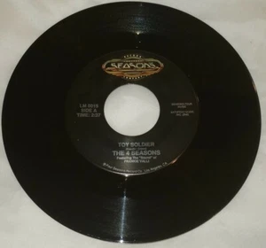 The FOUR SEASONS - TOY SOLDIER / ALONE 7" 45 RPM Vinyl Frankie Valli New US - Picture 1 of 4