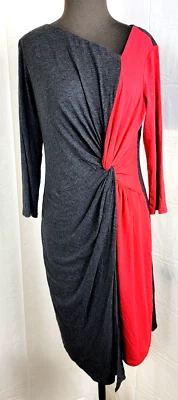 Vestido Muse Rojo Brezo Torcido Frontal Elastizado Manga 3/4 Talla 12 Precio de venta sugerido por el fabricante 128 USD NUEVO CON ETIQUETAS Foto 1 de 4