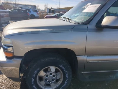 Chevrolet Suburban 1500 2000-2006 guardabarros del conductor ADS68 Foto 1 de 2