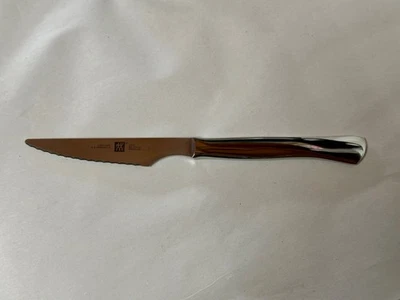 Faca de bife serrilhada parcial de aço inoxidável Tang com conjunto de 8 de aço inoxidável - Imagem 1 de 2