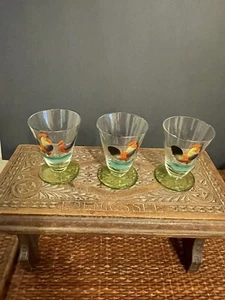 Vintage Hahn, Huhn Schnapsgläser, kleiner Chip auf jedem Glas, - Bild 1 von 8