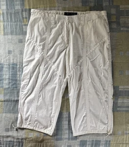 The Blues White Capri Straight Casual Button Women's Pants Plus Sz 20 - Picture 1 of 24