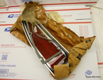 NOS Mopar 1974-1977 Plymouth Gran Fury Station wagon TAIL LENSE LEFT  pn 3780707 - Image 1 of 2