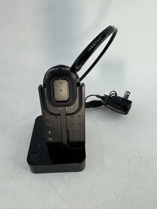 V7 HSW100-1N Wireless Office DECT Headset, Noise Cancelling, Mute-Button - Picture 1 of 5