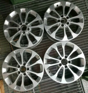 4x Aluminium Rim 10 Spokes Wheel Orig Mercedes 6,5 J X 17 ET38 A15640117002 - Imagen 1 de 8