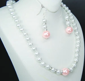 Damen Anhängerset Erstklassige Natur Muschelkernperlen Anhänger Ohrnigen  - Bild 1 von 4