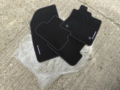 GENUINE DACIA SANDERO 2021-2025 CARPET FLOOR MATS BLACK UK NEWWW - Image 1 of 4
