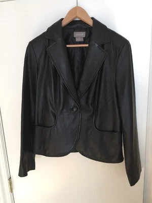 Jaqueta Kenar Feminina Couro de Cordeiro Preto Tamanho 10 - Imagem 1 de 4