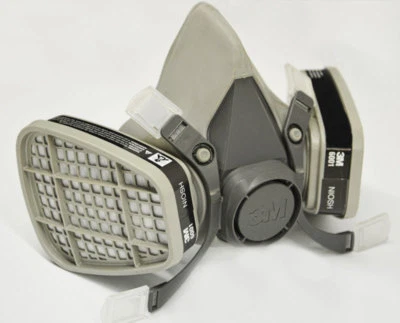 3M 6200 & 2 - 6001 Half Face PPE Respirator Gas Mask Auto Painting Spraying MED - Image 1 of 2