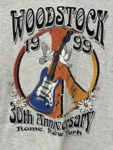 T-Shirt Vintage Woodstock '99 30° Anniversario Roma, NY Pace, Chitarra RARA - Foto 1 di 13
