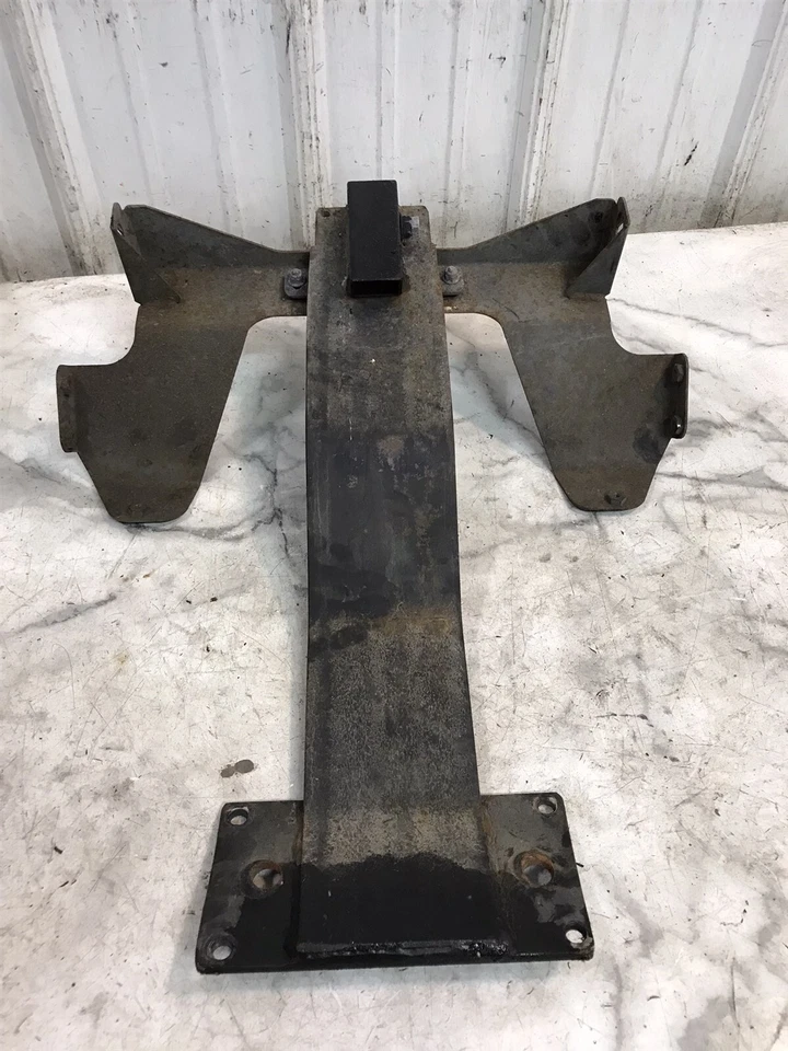 12 кронштейнов крепления на сцепное устройство заднего прицепа Victory Vision Touring 106 - Изображение 1 из 4