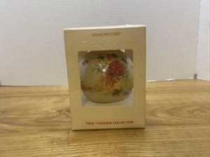Vintage 1979 Hallmark Christmas Ornament Grandmother Tree Trimmer Collection - Imagen 1 de 4