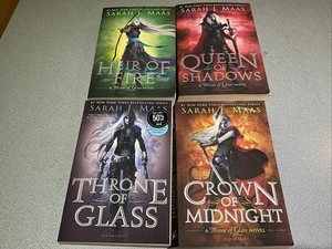 Sarah J Maas 4 Book Lot Throne of Glass Original Cover Trade PB Crown Heir Queen - Picture 1 of 6