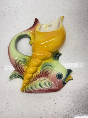 Jarrón de bolsillo de pared vintage concha marina de pescado mediados de siglo kitsch colorido decoración MCM Foto 1 de 4