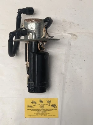 Bomba de combustible Suzuki GSXR600/GSXR750 2004-2005 (solo piezas) Foto 1 de 4