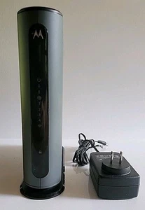 Motorola MG7310 343Mbps 8x4 DOCSIS 3.0 Cable Modem - Picture 1 of 1