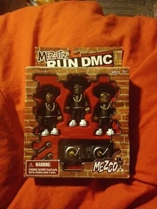 MEZCO RUN DMC Figures Black Track Suit Hip Hop DJ Mez-Itz Queens rap New In BOX - Picture 1 of 2