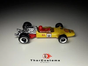 Hot Wheels '67 Lotus Type 49 Shell - Picture 1 of 5
