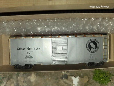HO Vintage Great Northern 40' Box car, with cardboard ends and sides - Image 1 of 4