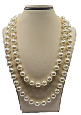 Elegante collar de perlas de imitación de doble hilo Foto 1 de 4