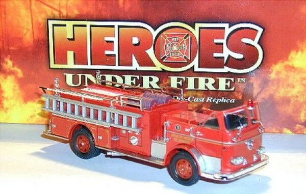 Seagrave K Open CAB Pumper Kansas City Fire Department - CORGI (1:50) - Immagine 1 di 1