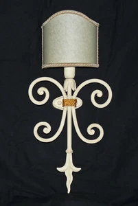 Lampada da parete shabby chic in ferro battuto forgiato e ventolina art.266 - Imagen 1 de 2