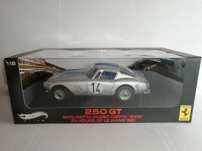 FERRARI 250 GT BERLINETTA SWB LE MANS 1961 EDIZ.LIMITATA HOTWHEELS ELITE 1/18 - Immagine 1 di 2