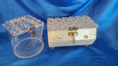 VINTAGE LUCITE PURSES PARTS AND PIECES - Image 1 of 4