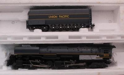 RIVAROSSI HO GAUGE 5457 4-6-6-4 UNION PACIFIC LOCOMOTIVE 'CHALLENGER' 3978 BOXED - Image 1 of 4