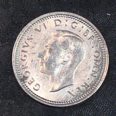1942 Great Britain Three Pence threepence silver - Exact coin shown #Q970 - Image 1 of 2