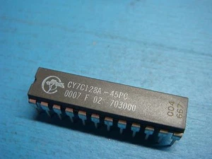 (2) CYPRESS CY7C128A-45PC SRAM ASYNC ÚNICO 5V 16K 2KX8 45NS 24 PINES SKINNY DIP - Imagen 1 de 3
