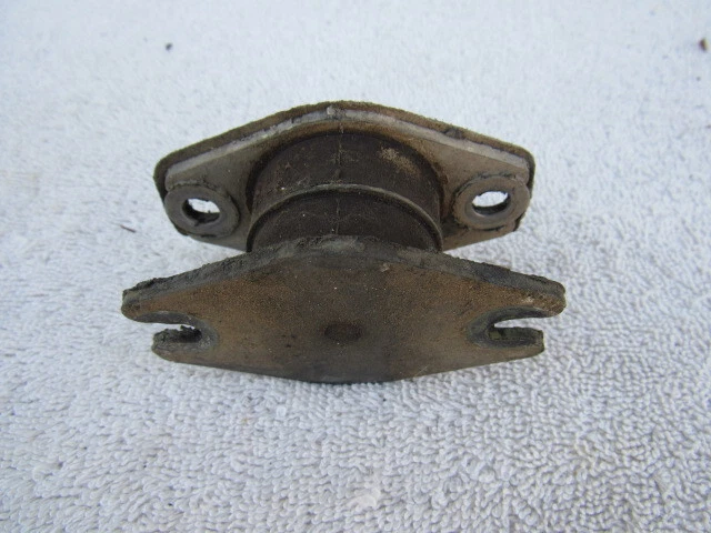 Evinrude Johnson antique outboard motor engine mount 0303881  1956-65 30 35 40hp - Image 1 of 4