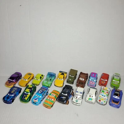 Disney Pixar Cars Diecast 19 Pc. Thunder Hollow, Mixed Lot Please See Info - Image 1 of 4