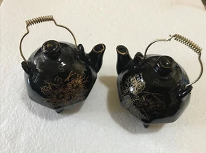 collectible ceramic kettle Salt and Pepper shakers - Picture 1 of 8