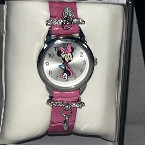 Disney Minnie Mouse Herz Charms Damenuhr Neu in OVP - Bild 1 von 11
