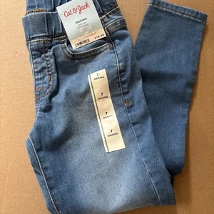 Cat and Jack Girls size 7 Jean Jegging - Picture 1 of 9
