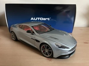 1/18 AUTOart Aston Martin Vanquish 70426 - Picture 1 of 8