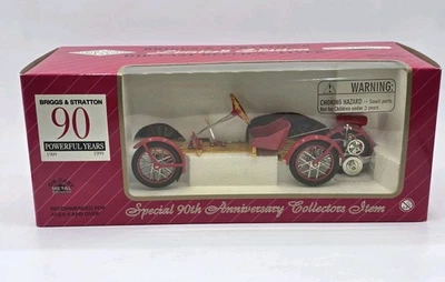 复古 1909 年 Briggs & Stratton 限量版压铸复制品 FLYER Basco 全新 — 第 1/4 张图片