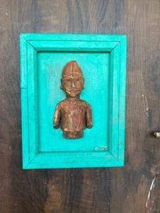 Antique Old Wooden Hand Carved Tribal Man Figure Wall Hanging Green Wall Frame - Picture 1 of 11