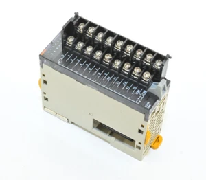 Módulo de entrada Omron Sysmac CJ1W-ID212 - 24 VDC 7 mA - 16 puntos - Imagen 1 de 7