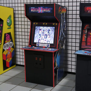 Miniature 1/12 Mortal Kombat II Arcade Machine with light on fit SHF Figma NECA